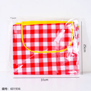 Premium Moisture-Proof Picnic Mat 1×1.5M - Image 3