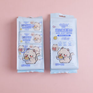 Kitten Mini 8-Pack Wet Wipes 8pcs-0351 - Image 1