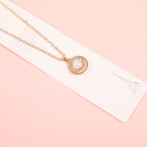 Pearl Round Rhinestone Fashion Necklace - Image 3