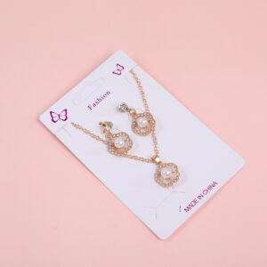 Pearl Necklace and Stud Earrings Set - Image 3