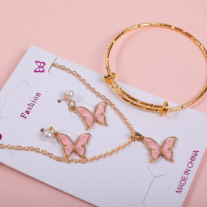 Lifelike Design Necklace, Stud Earrings and Bracelet Set - Image 3