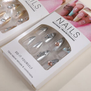 Short Oval Press On Nails - 13pcs - Image 3