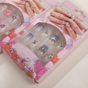 Rhinestone Press On Nails - 12pcs - Image 3