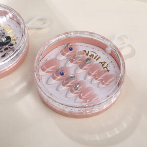 Hot Cool Style Press On Nails - 12pcs - Image 3