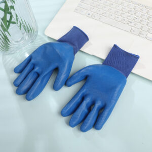 45g Embossed Latex Gloves - A-3115 - Image 3