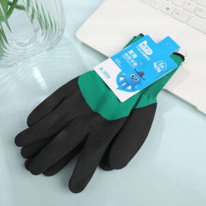 38g Green & Black Foam Gloves - A-3113 - Image 1