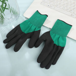 38g Green & Black Foam Gloves - A-3113 - Image 2