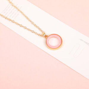 Circle Pendant Fashion Necklace - Image 3