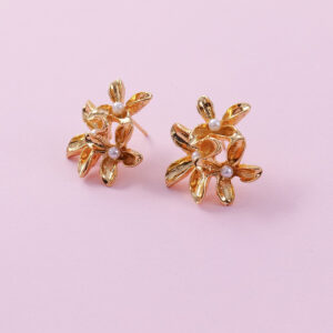 Petal Pearl Earrings - Image 2