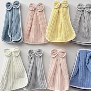bowknot hand towel 30*30 - Image 1