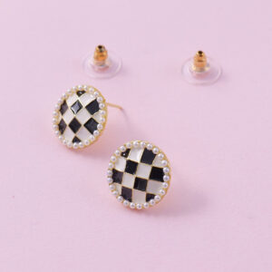 Round Mini Pearl Earrings - Image 2