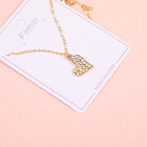Fashion Crystal Heart  Necklace - Image 3
