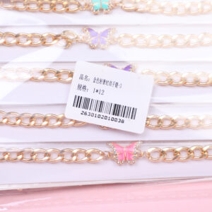 Random Mixed Style Golden Moderate Luxury Fashion Bracelet-3 - Image 4
