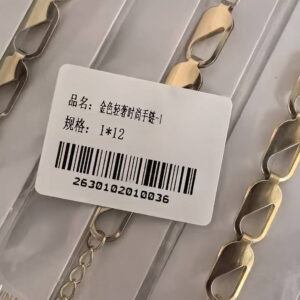 Random Mixed Style Golden Moderate Luxury Fashion Bracelet-1 - Image 4