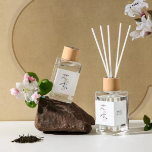 E56139 Aroma Manlong Guiyu Tea - Image 1