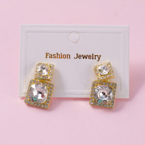Light Luxury Fashion Earrings - 2 - Image 1