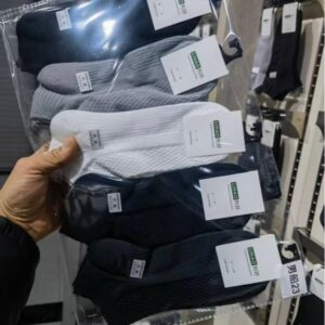 Small Check Men's Ankle Socks - Image 1