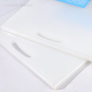 45*31 Carrying Handle Plastic Chopping Board 1.5 Thick - Image 3
