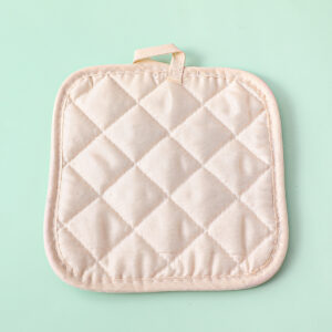 Cotton and linen strawberry heat insulation pad 17*17 - Image 4