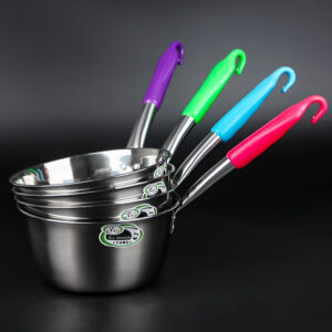 Short plastic handle water ladle - Image 2
