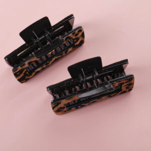 Leopard Print Square Hair Claw 13cm - Image 2