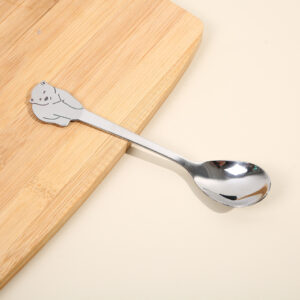 Polished / sanded polar bear spoon - Image 2