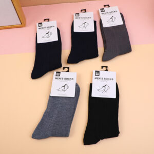 Knitted Men's Crew Cotton Socks - Image 1