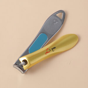 Oval gold nail clippers - Image 2