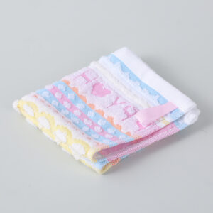Three rabbit square towel 25x25-315 - Image 4