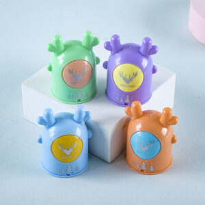 Little reindeer pencil sharpener - Image 7
