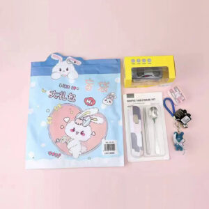 OHWOW Grand Gift Bag - Image 8