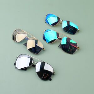 Sunglasses for women and men - 10 - Image 1