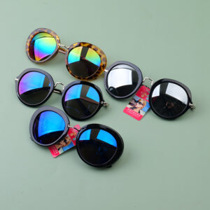 Sunglasses for women and men - 23 - Image 1