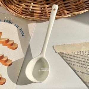 Cream Style Ceramic Flat Spoon (Cream) - Image 1