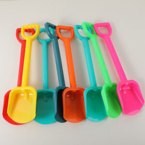 Beach toy thickened one piece flat shovel - Image 1