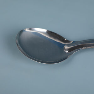 Golden three holes short rice spoon - Image 2