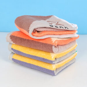 815 Triangle Bear Punching Towel - Image 1
