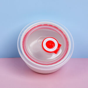 4-inch Fresh-keeping ceramic bowl with cover - Image 1