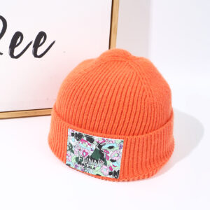 Literary style leather label knitted hat-orange - Image 1
