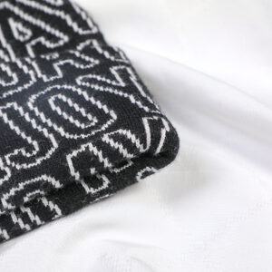 Fashionable letter knitted hat-black - Image 4