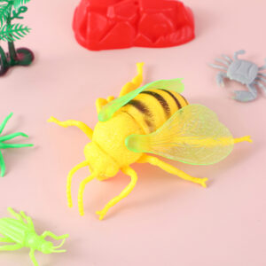 Colorful insect model set (randomly mixed sent) - Image 2