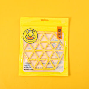 Little yellow duck series-geometric heat insulated pad-951 - Image 1