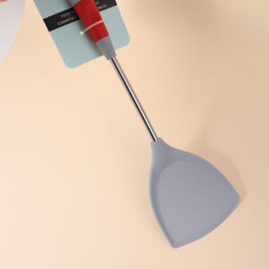 Silicone turner 304 - Image 2