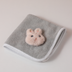 Carrot rabbit hand towel 30x30-104 - Image 2