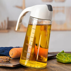 Glass oil pot with handle - Image 3