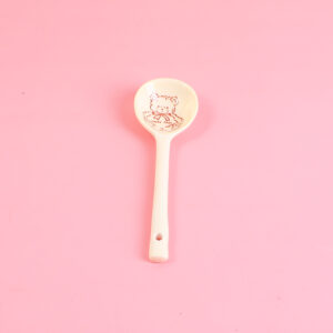 Influencer lucky bear ceramic flat spoon - Image 1