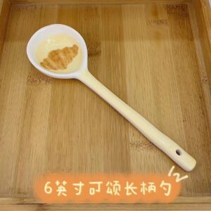Influencer bread ceramic flat spoon - Image 1