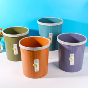 6602 Trash Can - Image 1