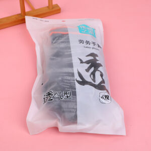 Household gloves 4pcs-803 - Image 1
