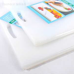 1.5 Thick Plastic Chopping Board 30*40 - Image 3